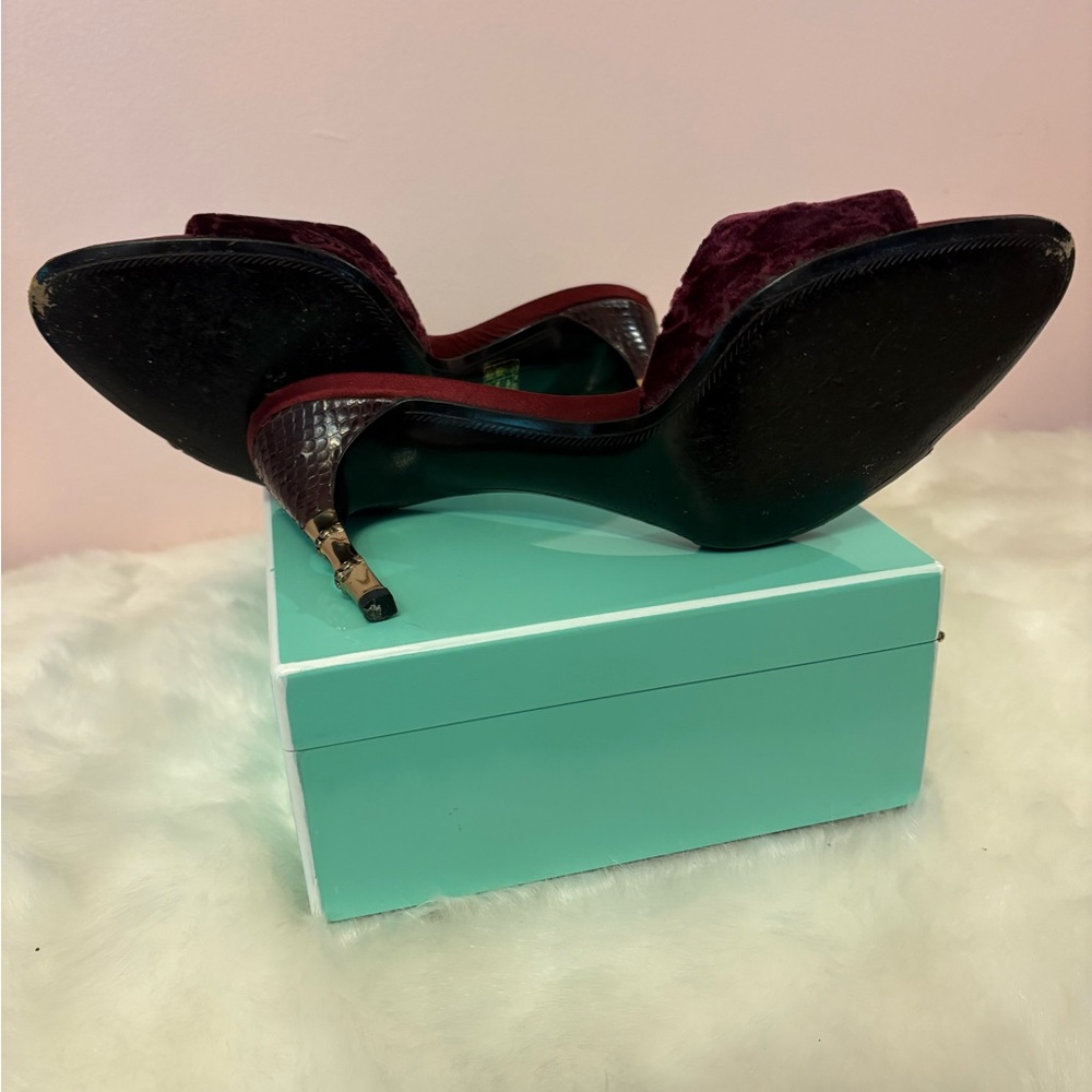 Gucci Burgundy Velvet Mules - Picture 7 of 15